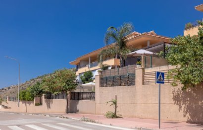 Resale - Ground floor apartment - Benalmádena - Benalmadena Centro