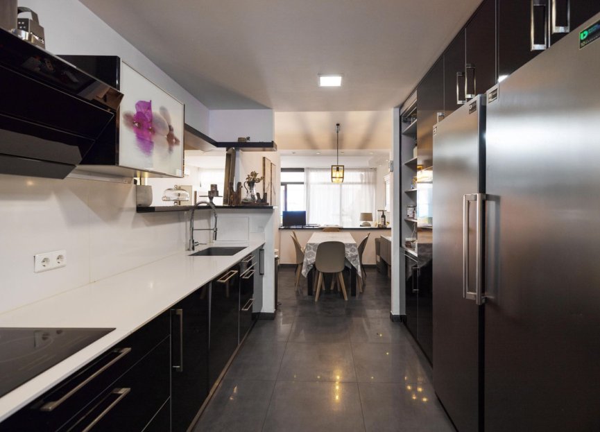 Resale - Ground floor apartment - Benalmádena - Benalmadena Centro