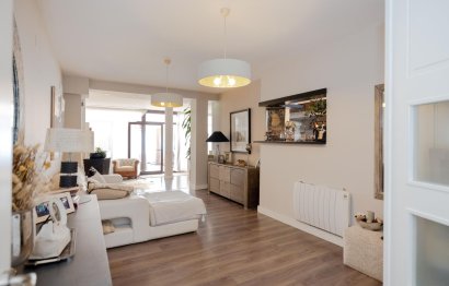 Resale - Ground floor apartment - Benalmádena - Benalmadena Centro