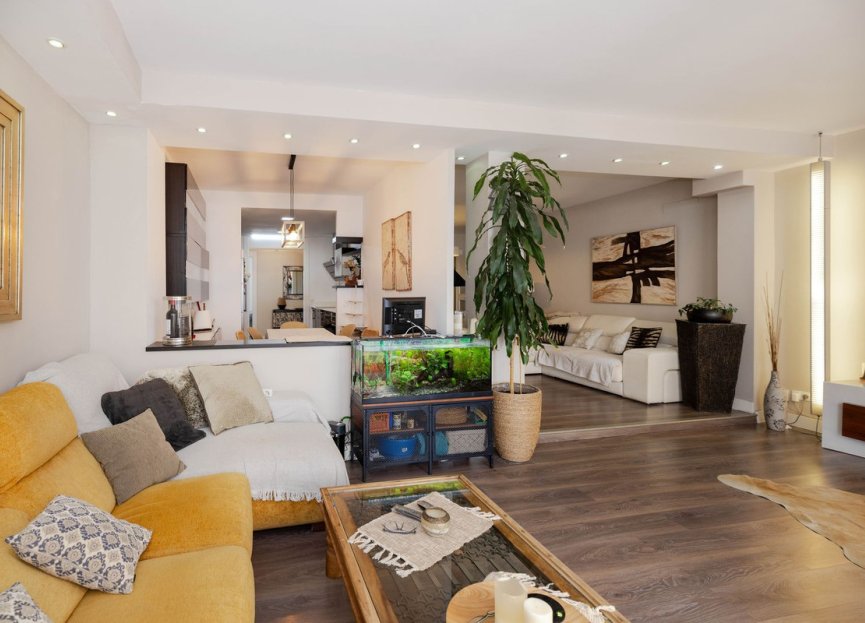 Resale - Ground floor apartment - Benalmádena - Benalmadena Centro