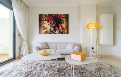 Resale - Apartment - Middle Floor Apartment - Benahavís - Benahavís Centro