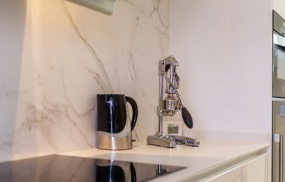 Resale - Apartment - Middle Floor Apartment - Benahavís - Benahavís Centro