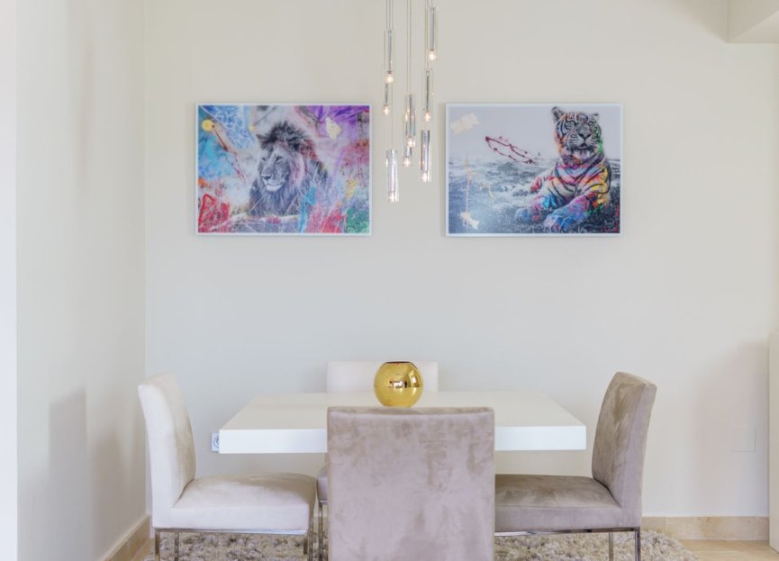 Resale - Apartment - Middle Floor Apartment - Benahavís - Benahavís Centro