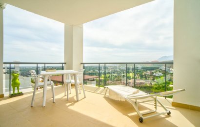 Resale - Apartment - Middle Floor Apartment - Benahavís - Benahavís Centro