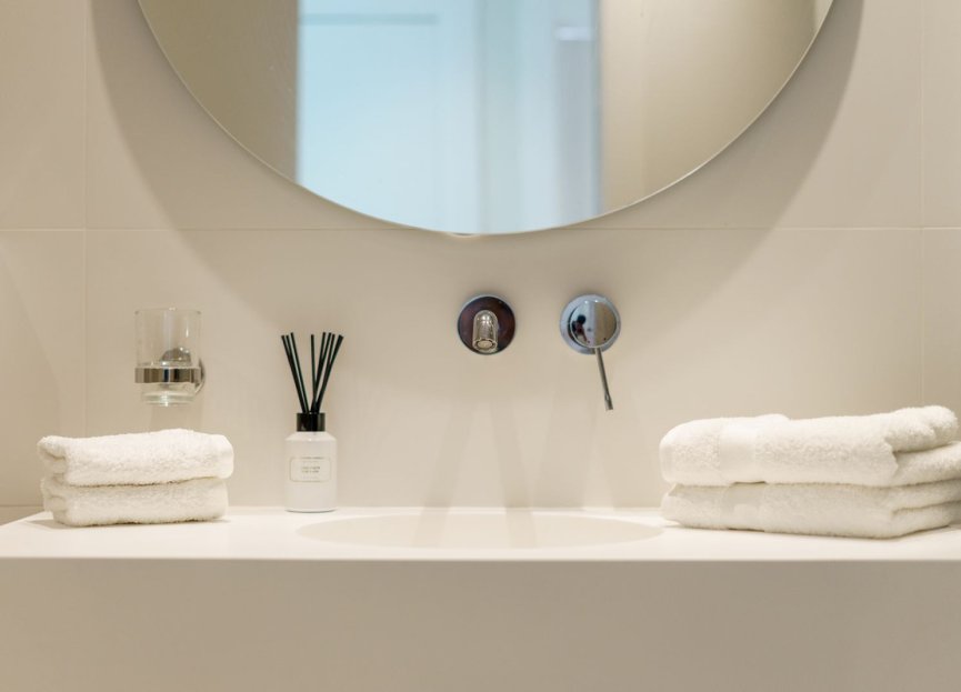 Resale - Apartment - Middle Floor Apartment - Benahavís - Benahavís Centro