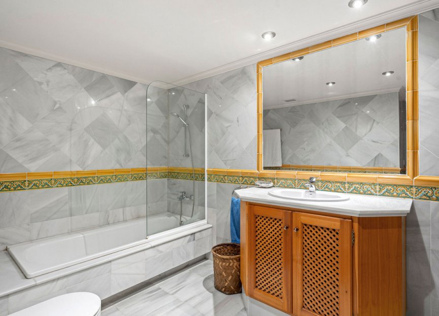 Resale - Ground floor apartment - Benahavís - Monte Halcones