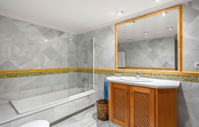 Resale - Ground floor apartment - Benahavís - Monte Halcones