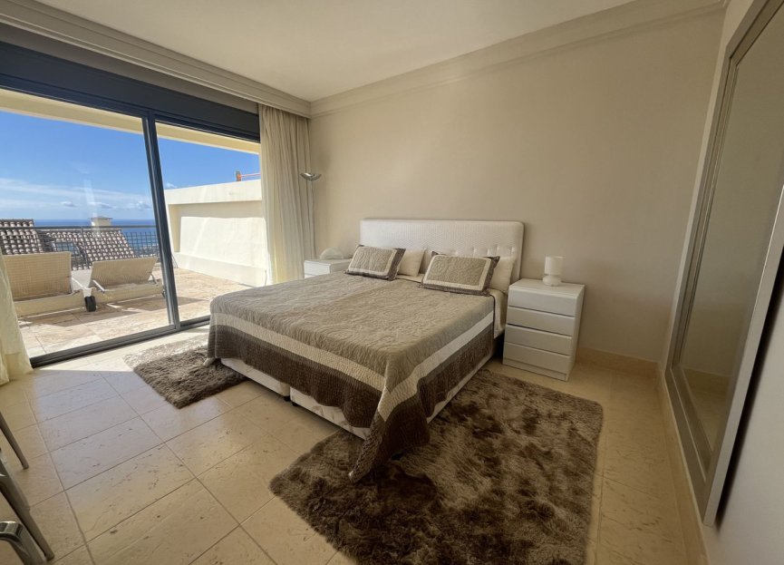 Resale - Apartment - Middle Floor Apartment - Marbella - Altos de los Monteros