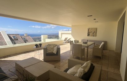 Resale - Apartment - Middle Floor Apartment - Marbella - Altos de los Monteros