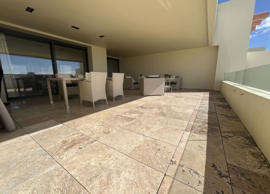 Resale - Apartment - Middle Floor Apartment - Marbella - Altos de los Monteros