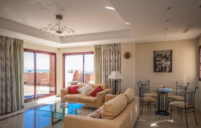 Resale - Apartment - Penthouse - Marbella - La Mairena