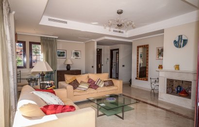 Resale - Apartment - Penthouse - Marbella - La Mairena