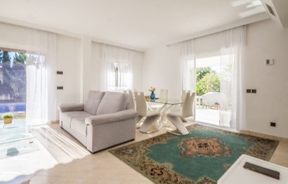 Resale - House - Detached Villa - Marbella - Marbesa