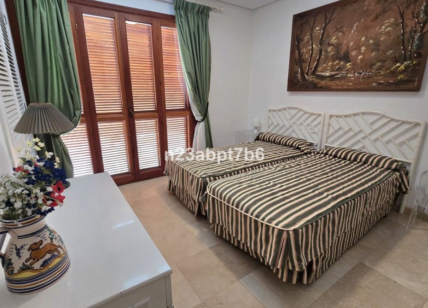 Reventa - Ground floor apartment - Marbella - Nueva Andalucia