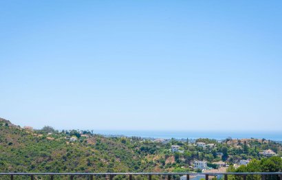 Resale - Apartment - Top Floor Apartment - Benahavís - La Quinta