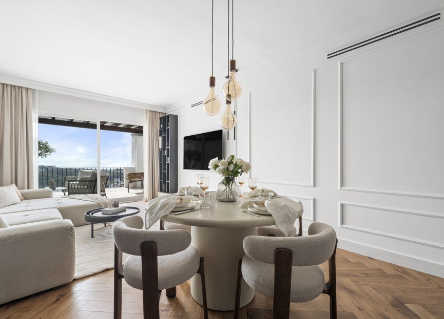 Resale - Apartment - Top Floor Apartment - Benahavís - La Quinta