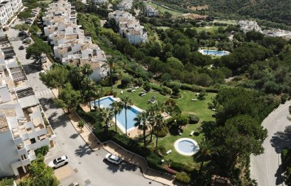 Resale - Apartment - Top Floor Apartment - Benahavís - La Quinta
