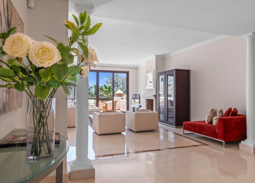 Resale - Apartment - Penthouse - Estepona - Estepona Centro