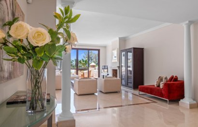 Resale - Apartment - Penthouse - Estepona - Estepona Centro
