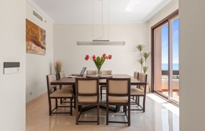 Resale - Apartment - Penthouse - Estepona - Estepona Centro