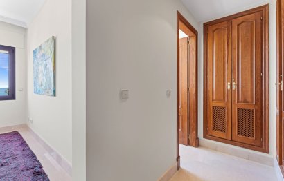 Resale - Apartment - Penthouse - Estepona - Estepona Centro