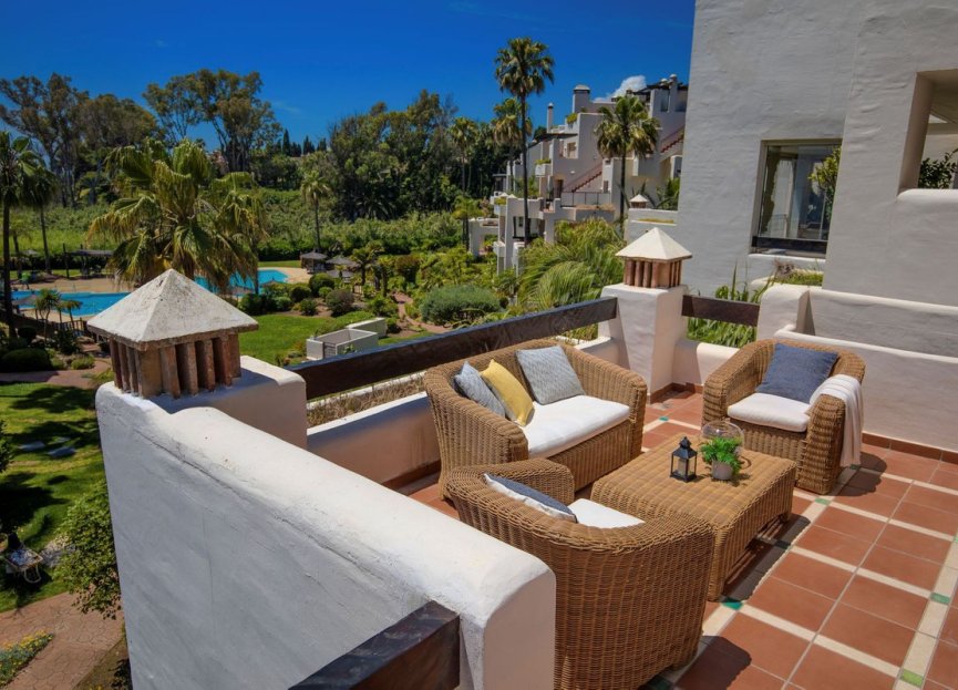 Resale - Apartment - Penthouse - Estepona - Estepona Centro