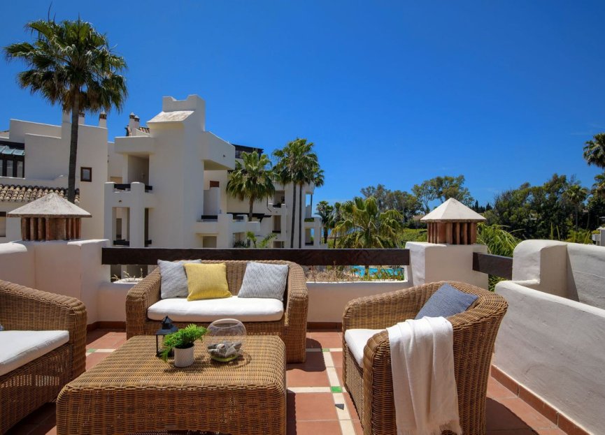 Resale - Apartment - Penthouse - Estepona - Estepona Centro
