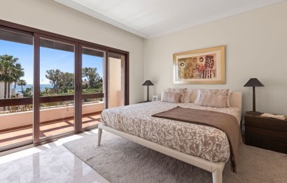 Resale - Apartment - Penthouse - Estepona - Estepona Centro