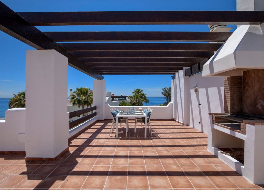Resale - Apartment - Penthouse - Estepona - Estepona Centro