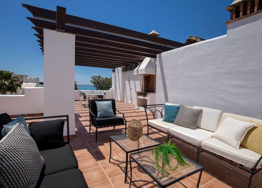Resale - Apartment - Penthouse - Estepona - Estepona Centro