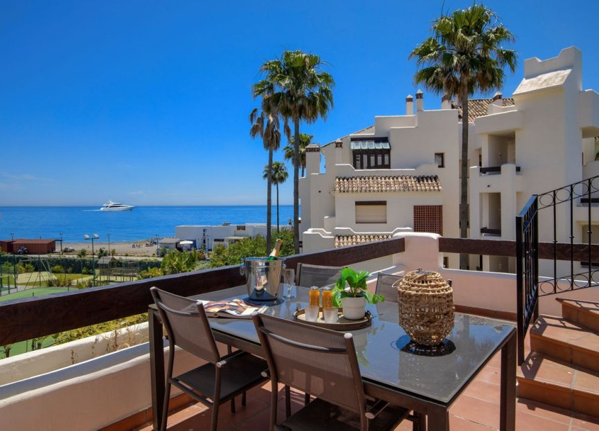 Resale - Apartment - Penthouse - Estepona - Estepona Centro