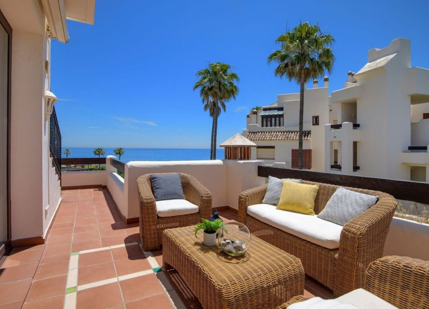 Resale - Apartment - Penthouse - Estepona - Estepona Centro