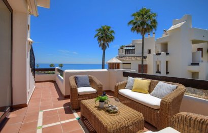 Resale - Apartment - Penthouse - Estepona - Estepona Centro