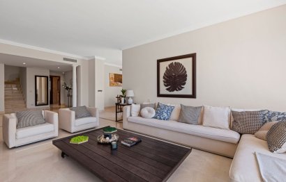 Resale - Apartment - Penthouse - Estepona - Estepona Centro
