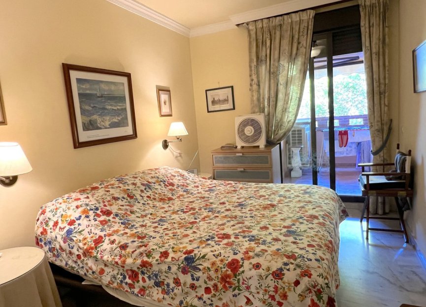 Resale - Apartment - Middle Floor Apartment - Marbella - The Golden Mile