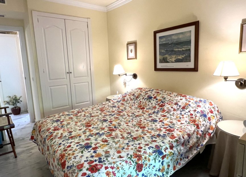 Resale - Apartment - Middle Floor Apartment - Marbella - The Golden Mile