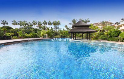 Resale - House - Detached Villa - Marbella - Puerto Banús