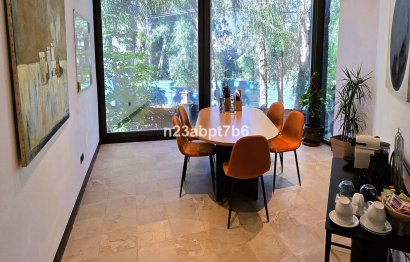 Resale - House - Detached Villa - Marbella - Puerto Banús