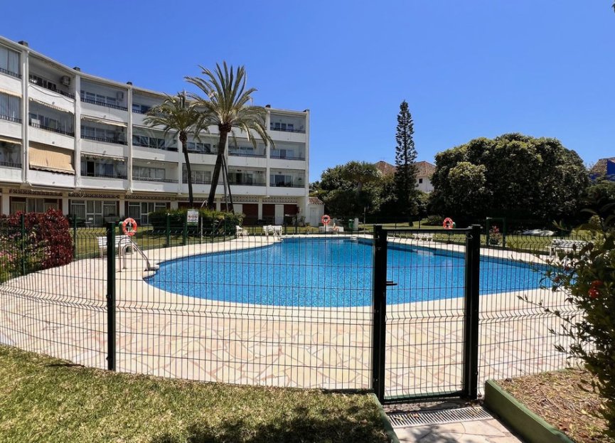 Resale - Ground floor apartment - Marbella - Marbesa