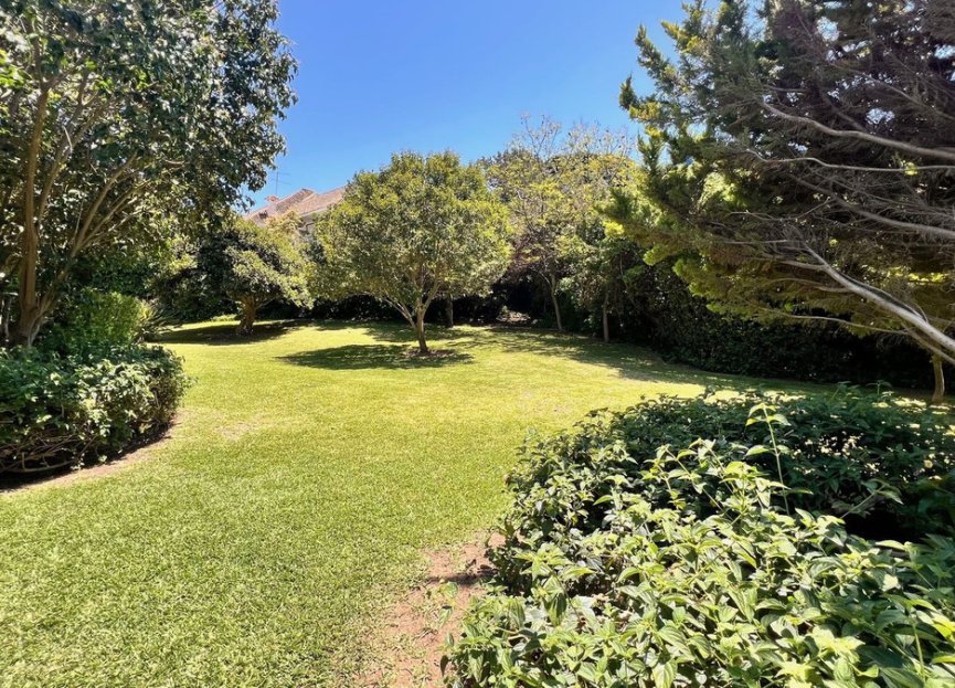 Resale - Ground floor apartment - Marbella - Marbesa