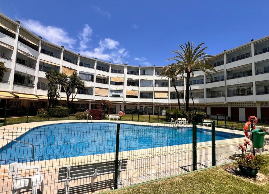 Resale - Ground floor apartment - Marbella - Marbesa