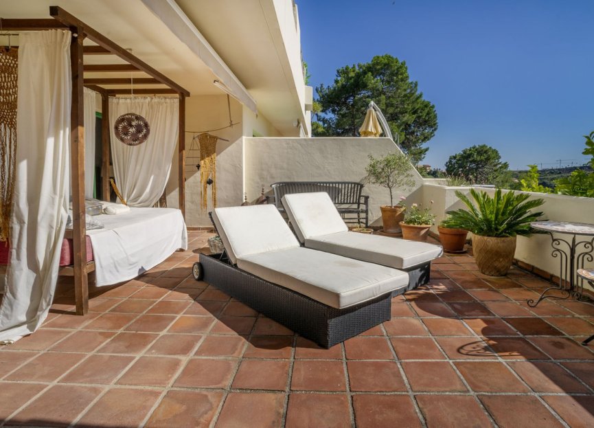 Resale - Ground floor apartment - Estepona - Selwo