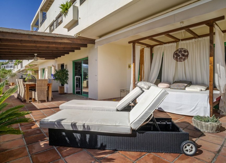 Resale - Ground floor apartment - Estepona - Selwo