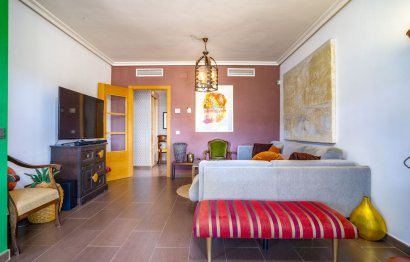 Resale - Ground floor apartment - Estepona - Selwo