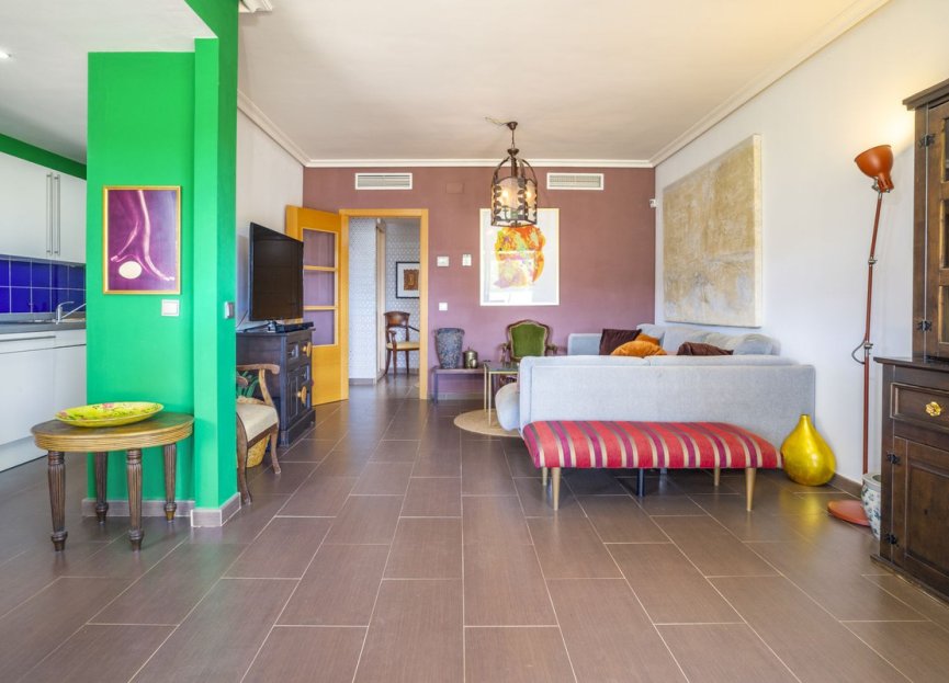 Resale - Ground floor apartment - Estepona - Selwo