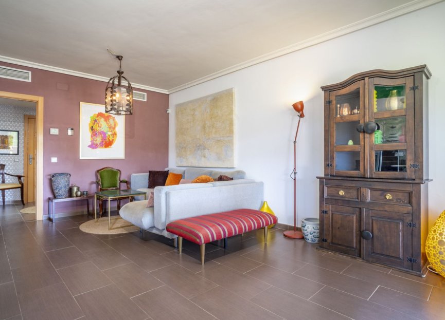 Resale - Ground floor apartment - Estepona - Selwo