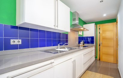 Resale - Ground floor apartment - Estepona - Selwo