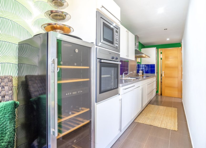 Resale - Ground floor apartment - Estepona - Selwo