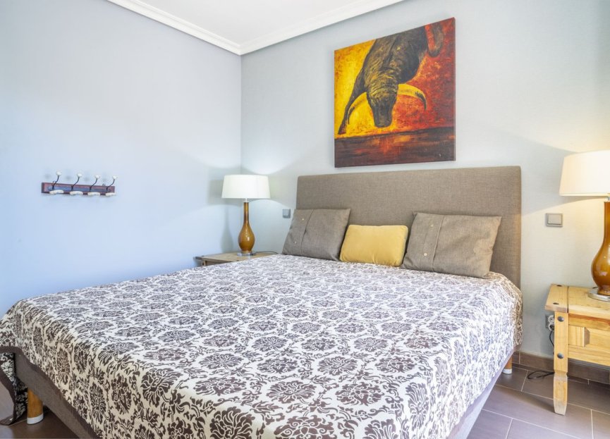 Resale - Ground floor apartment - Estepona - Selwo