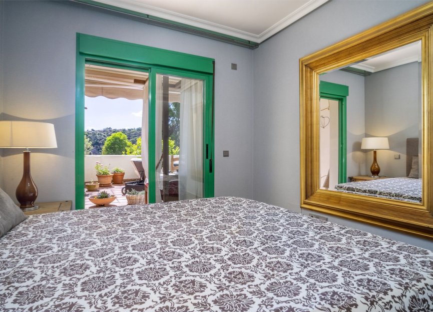 Resale - Ground floor apartment - Estepona - Selwo